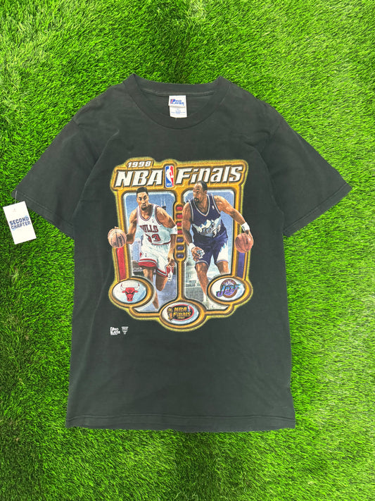 1998 Chicago Bulls v Utah Jazz Vintage NBA Finals Tee (M)