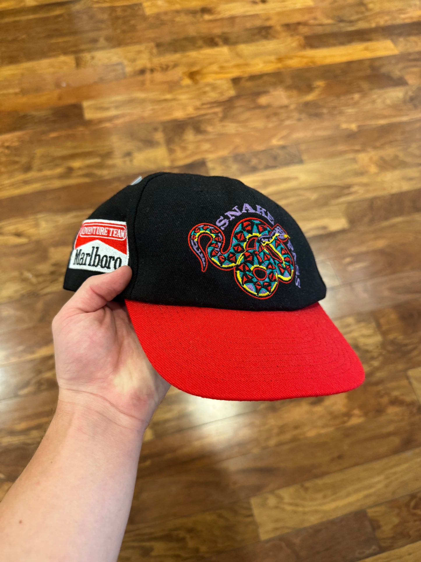 90s Marlboro Adventure Team Snake Pass Graphic Stap Hat (OS)