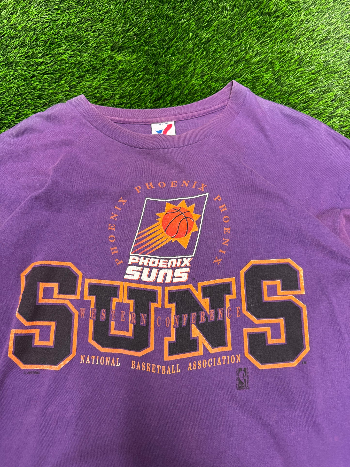 90s Phoenix Suns Faded Spell Out Purple Vintage NBA Tee (XL)