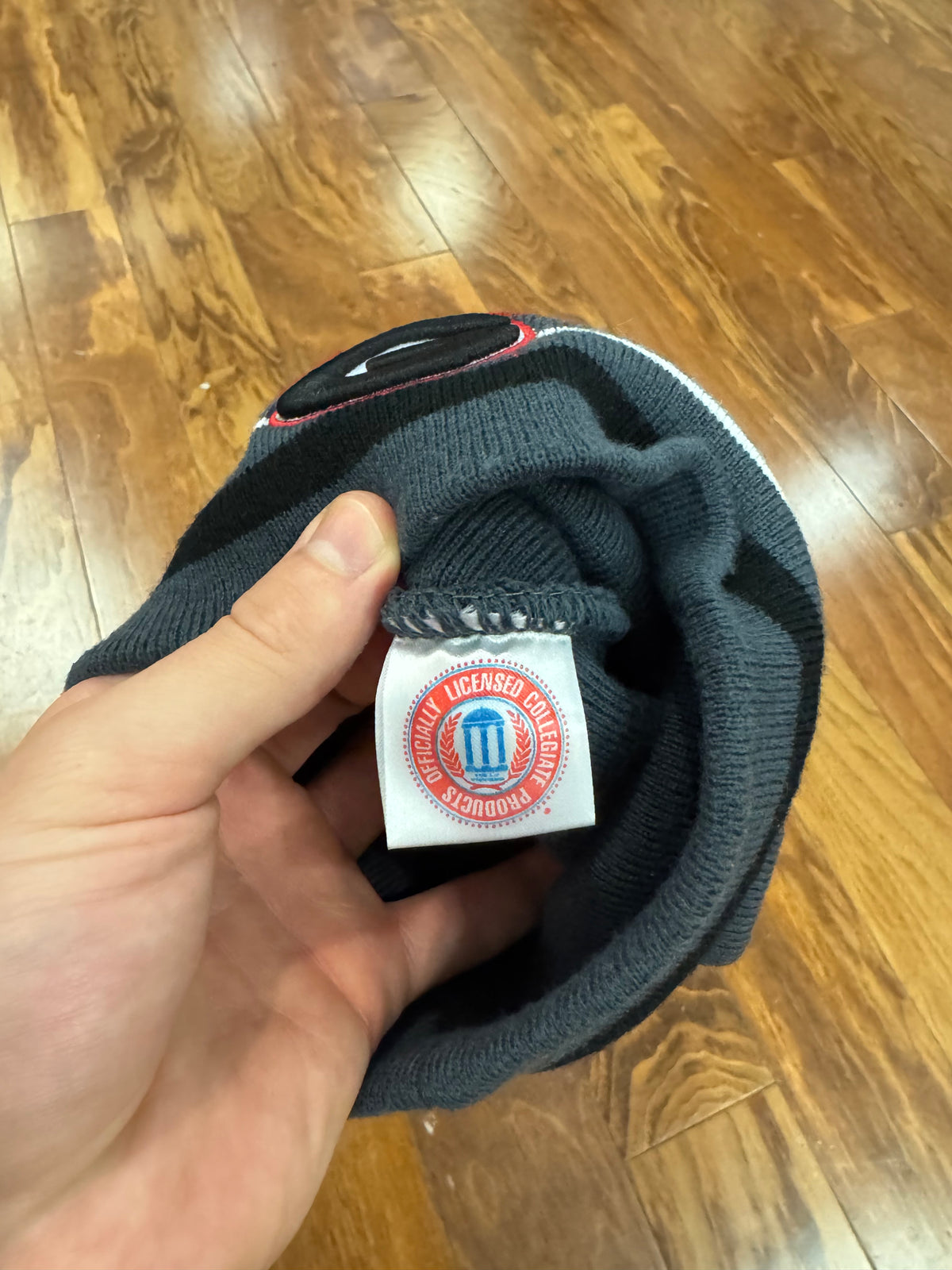 00s Georgia Bulldogs Logo Essential Beanie (OS)