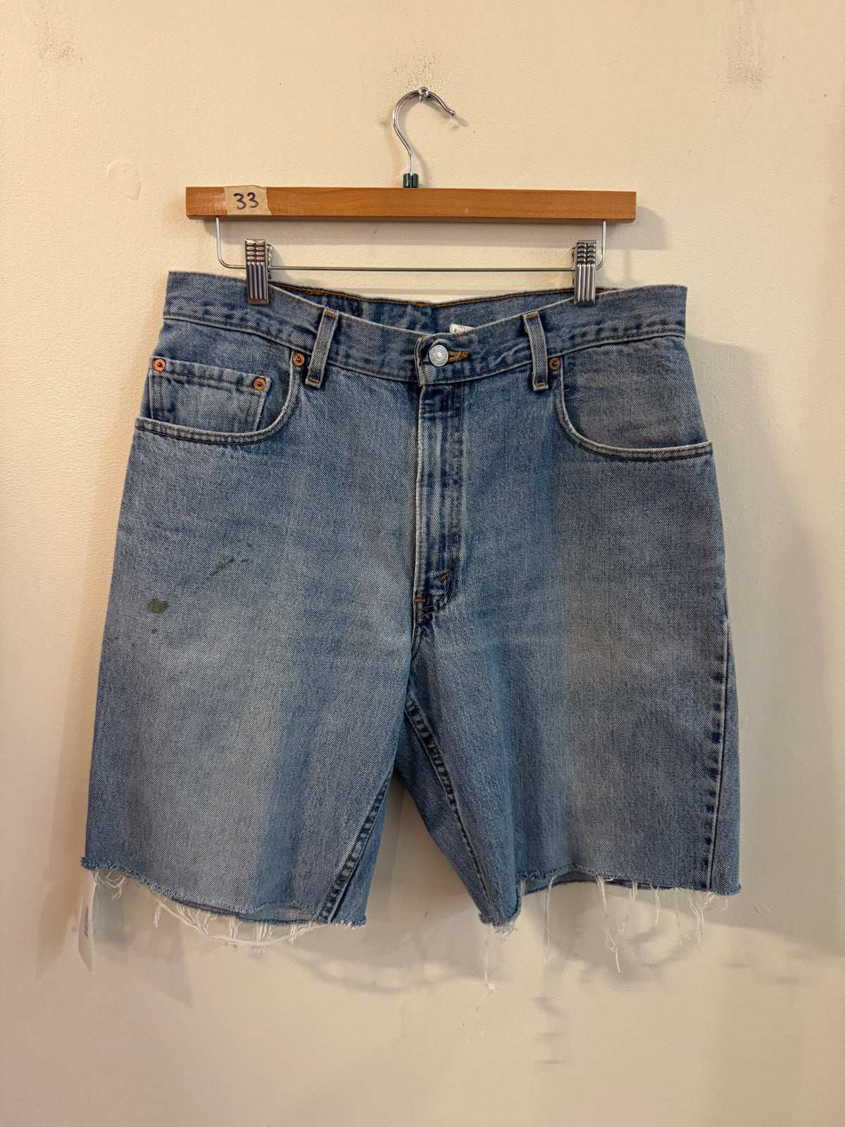 2001 Levi's 560 Mid Wash Shorts (34)