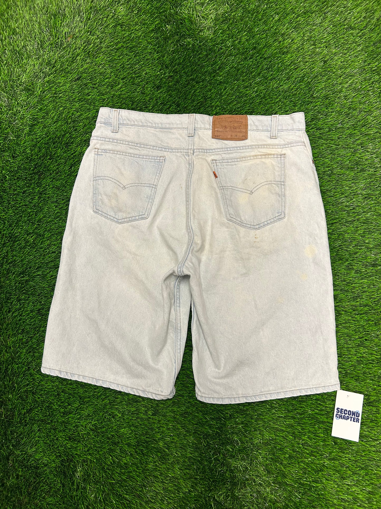 1994 Vintage Levi's 550 Orange Tab Faded Light Wash Jean Shorts (38)