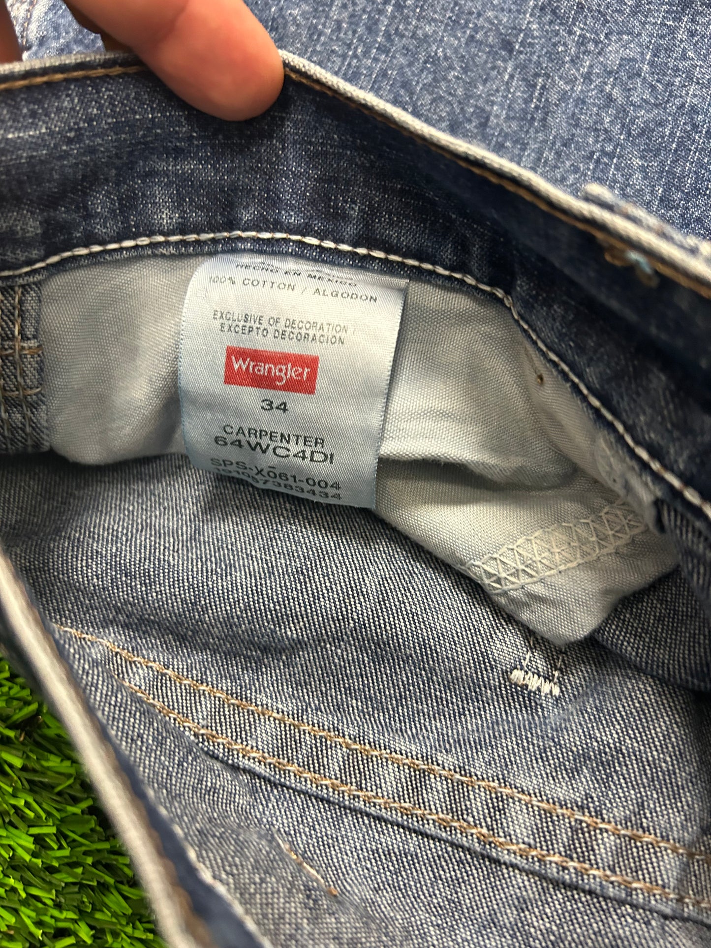 00s Wrangler Dark Wash Workwear Carpenter Denim Shorts (34)