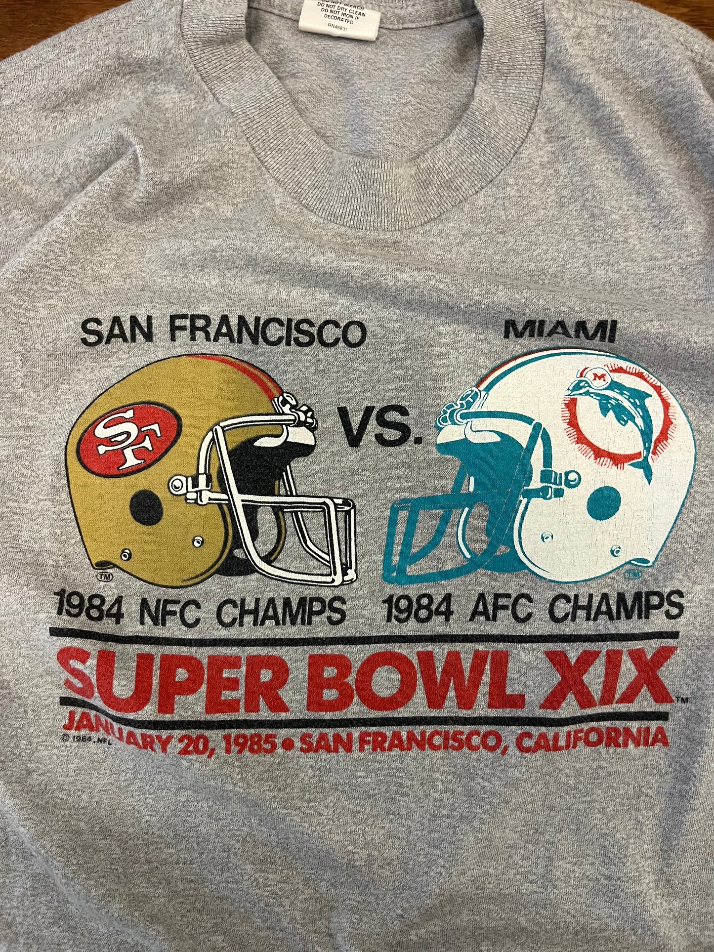 1984 49ers v Dolphins NFL SB XIX Tee (L)