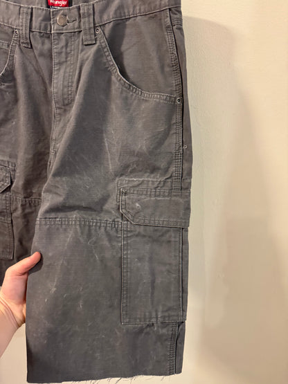 00s Wrangler Workwear Grey Utility Shorts (34)