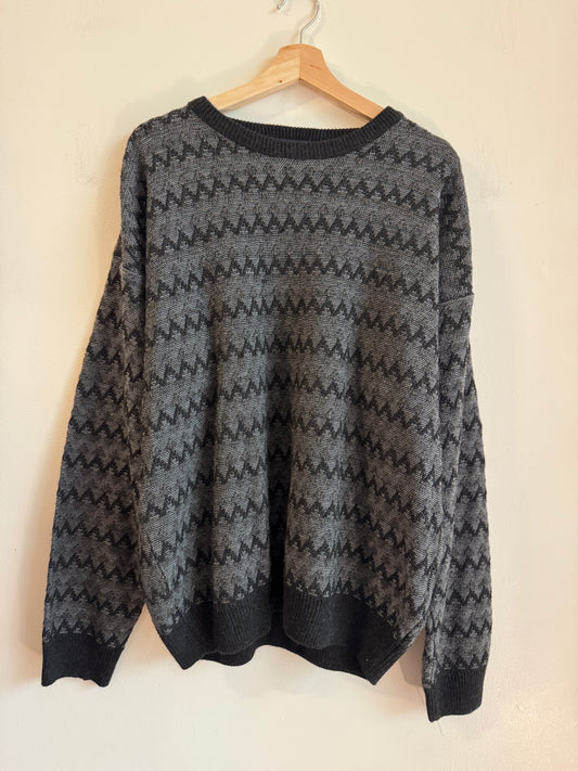 90s Van Heusen Black Sweater (XL)