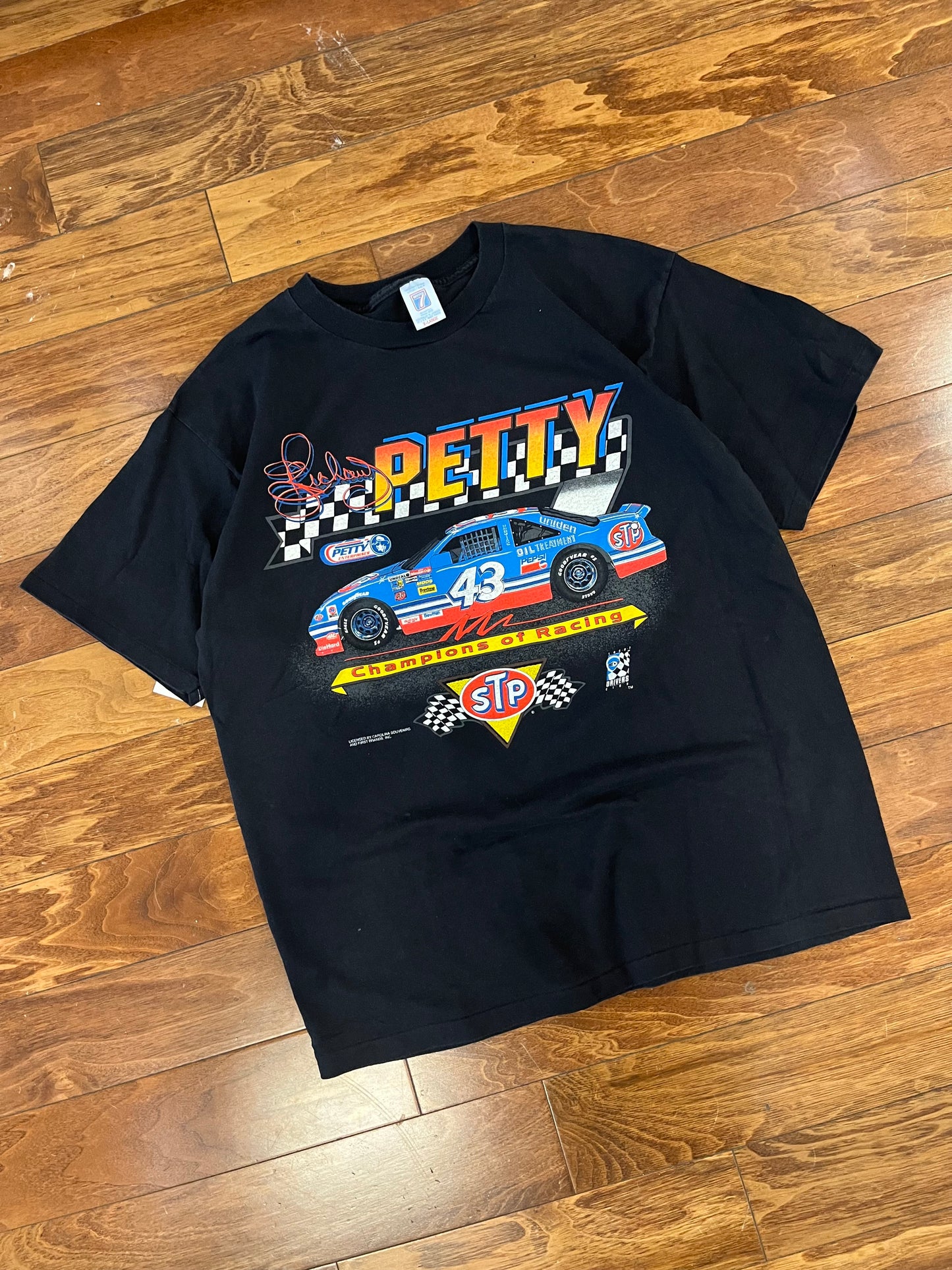 90s Richard Petty "Champions of Racing" Graphic Tee (XL)