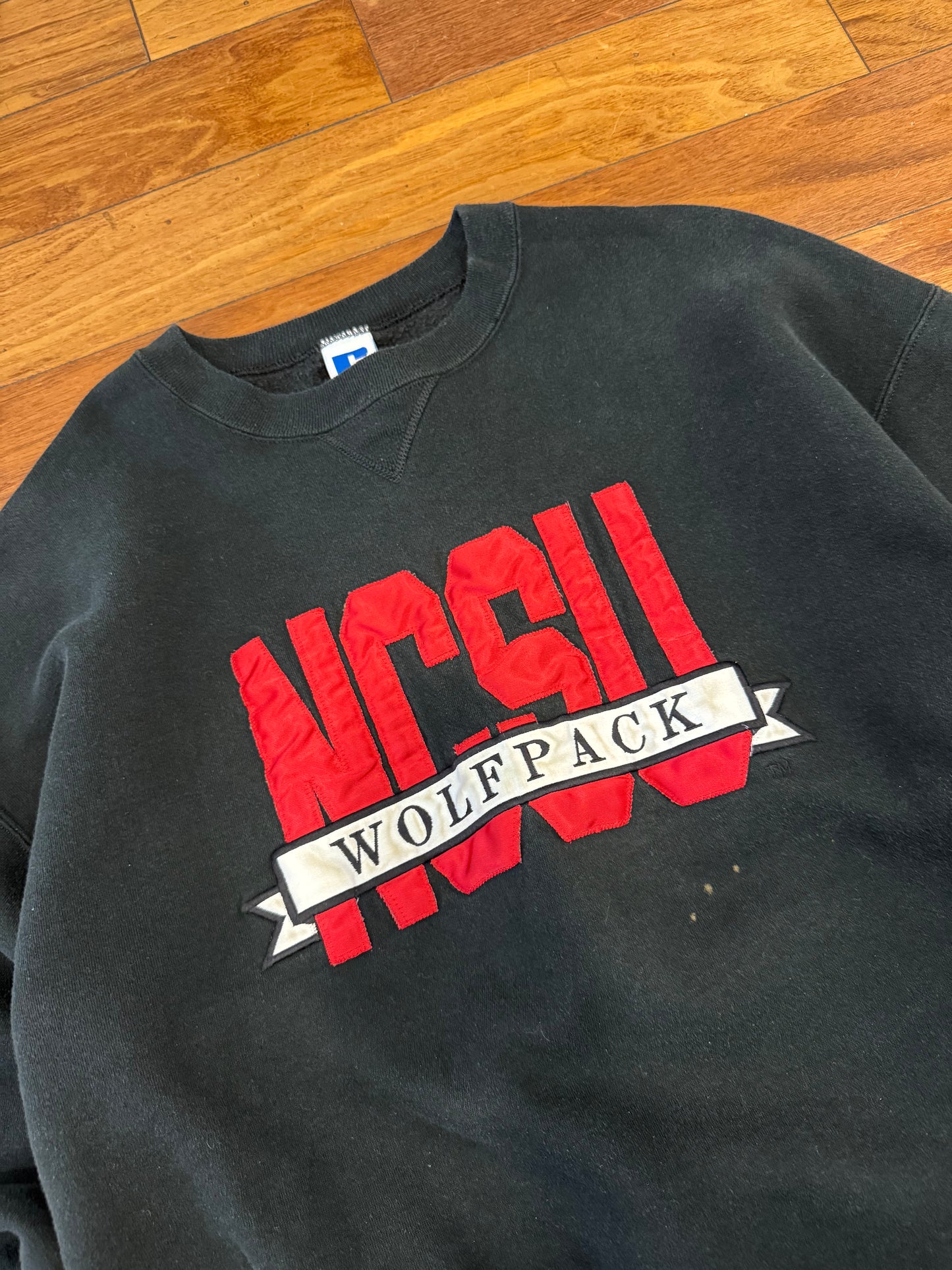 90s NC State University (NCSU) Embroidered Russell Athletics Vintage Crewneck (XXL)