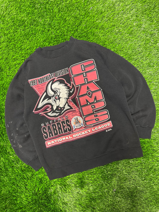 1997 Buffalo Sabres Stanley Cup Thrashed Vintage NHL Crewneck (M)