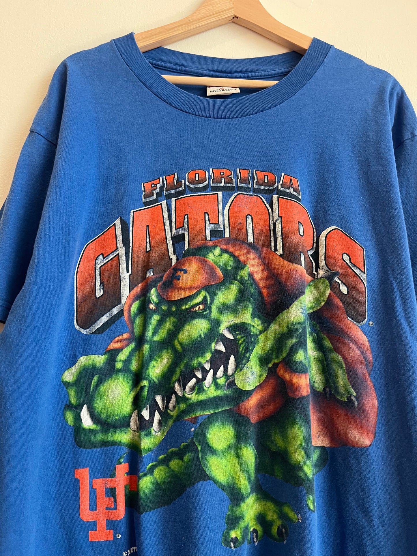 90s Florida Gators Realistic Mascot Nutmeg Tee (XL)
