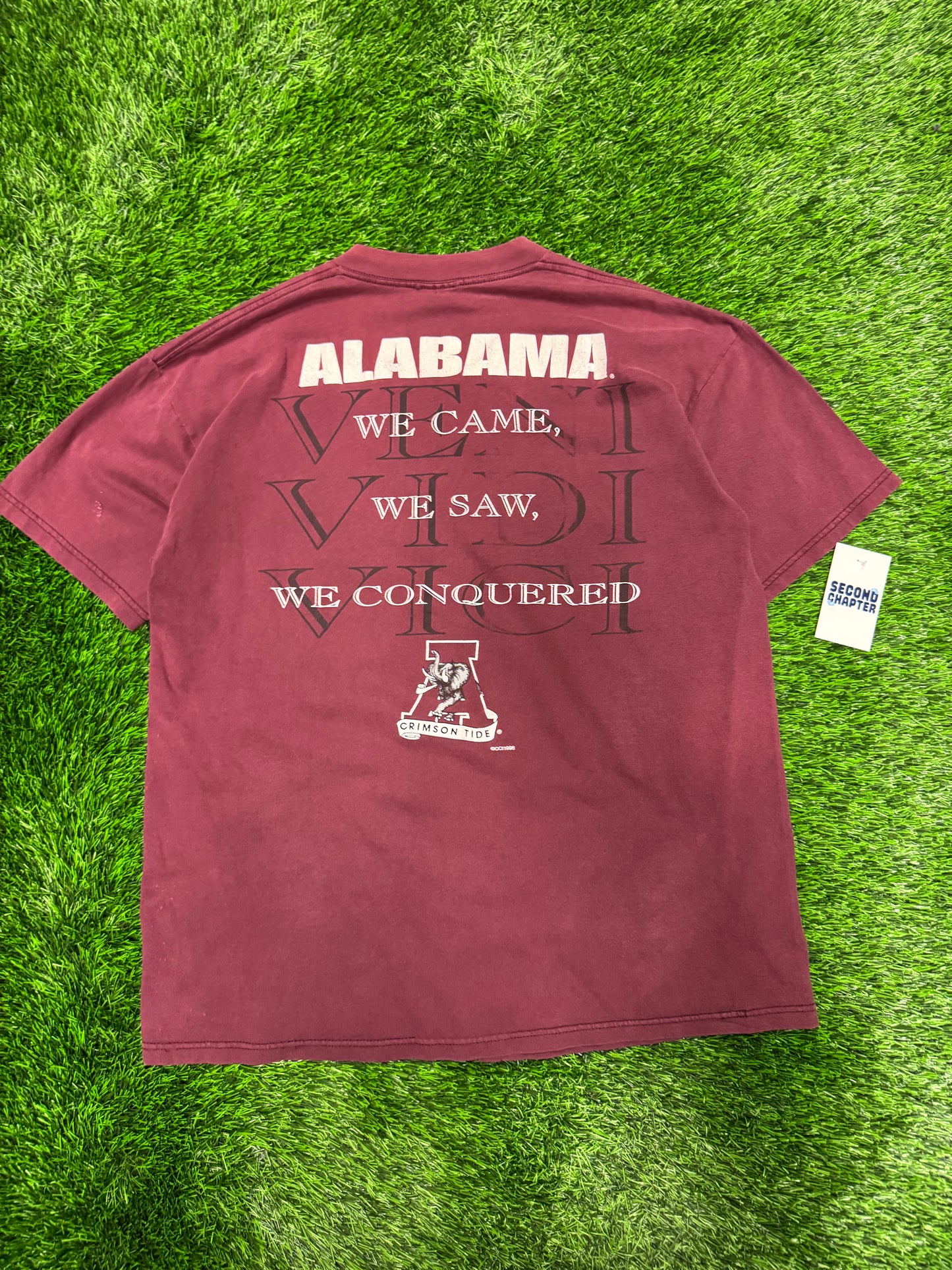 1996 University of Alabama Vintage Helmet "Absolute Victory" Tee (XL)