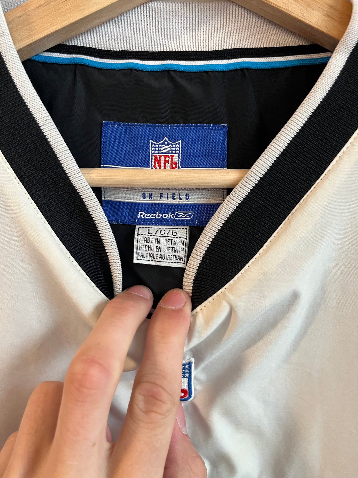 90s Carolina Panthers Reebok White & Black Windbreaker (L)