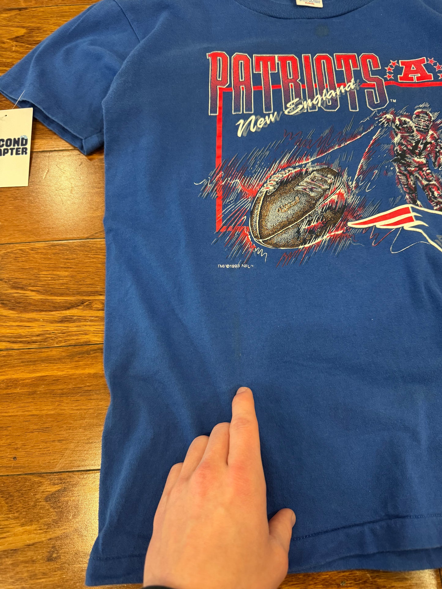 1993 New England Patriots Logo 7 Tee (Youth XL)