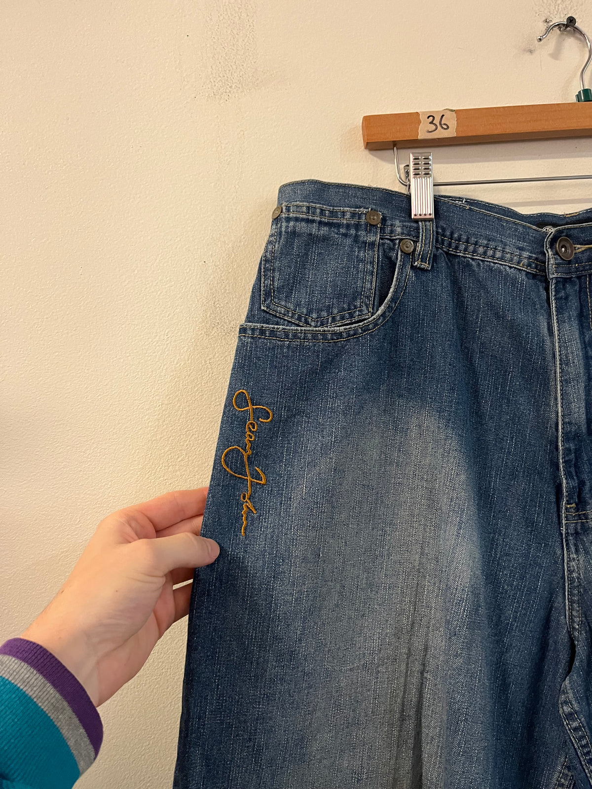 00s Sean John Baggy Mid Wash Shorts (36)