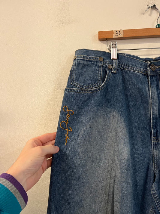 00s Sean John Baggy Mid Wash Shorts (36)