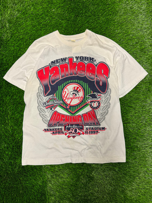 1997 New York Yankees Opening Day Uncle Sam Vintage Jackie Robinson 50th MLB Tee (XL)