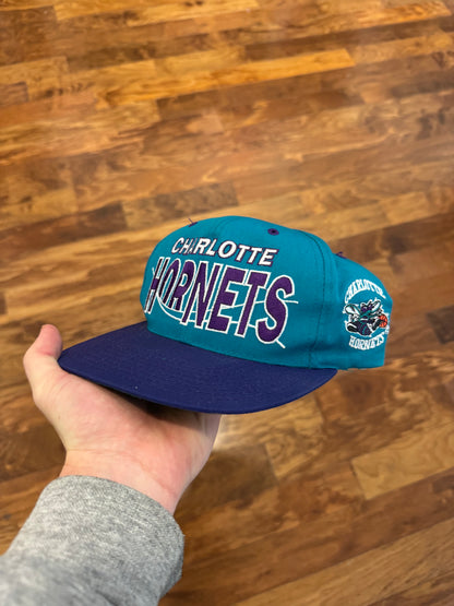 90s Charlotte Hornets Two Tone Spell Out Hat (OS)