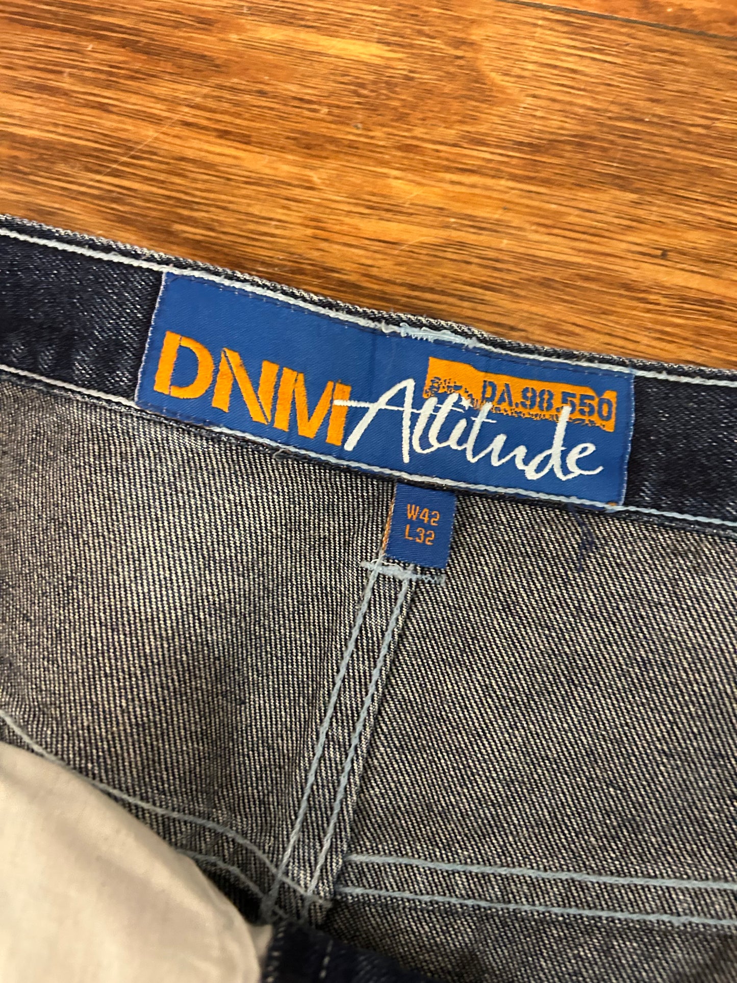 00s DNM Attitude Baggy Dark Wash Jeans (42 x 32)