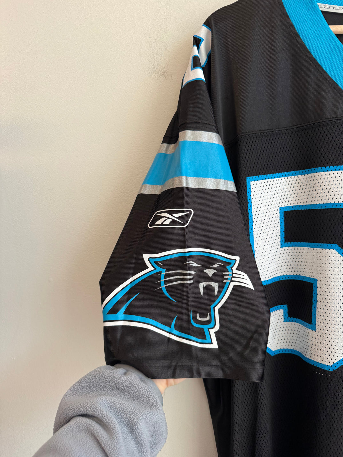 00s Carolina Panthers Jon Beason Reebok Home Jersey (XL)