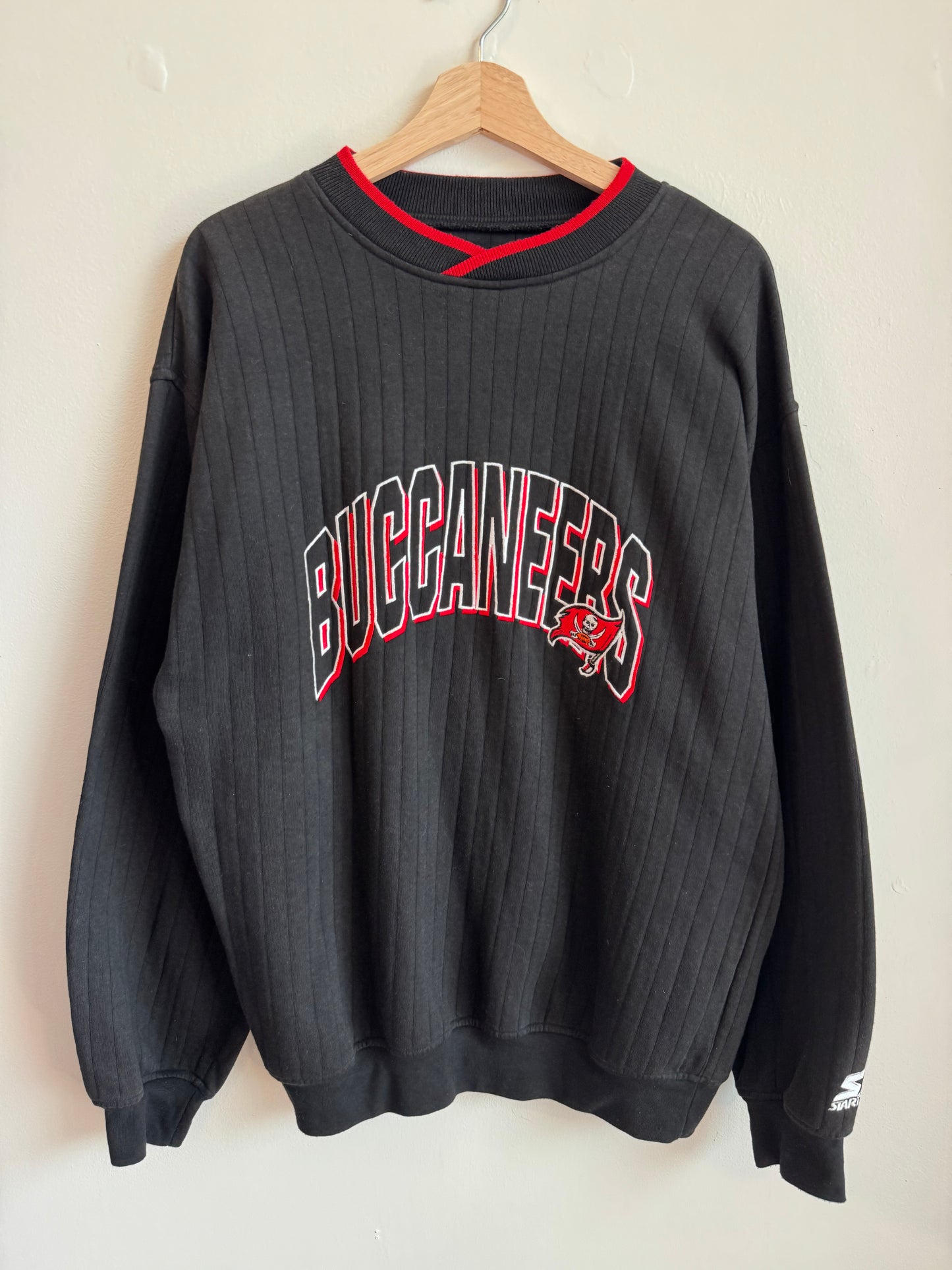 90s Tampa Bay Buccaneers Black Starter Crewneck (M)