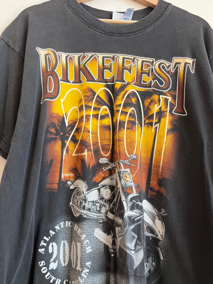 2001 Bikefest Atlantic Beach Faded Black Graphic Tee (L)