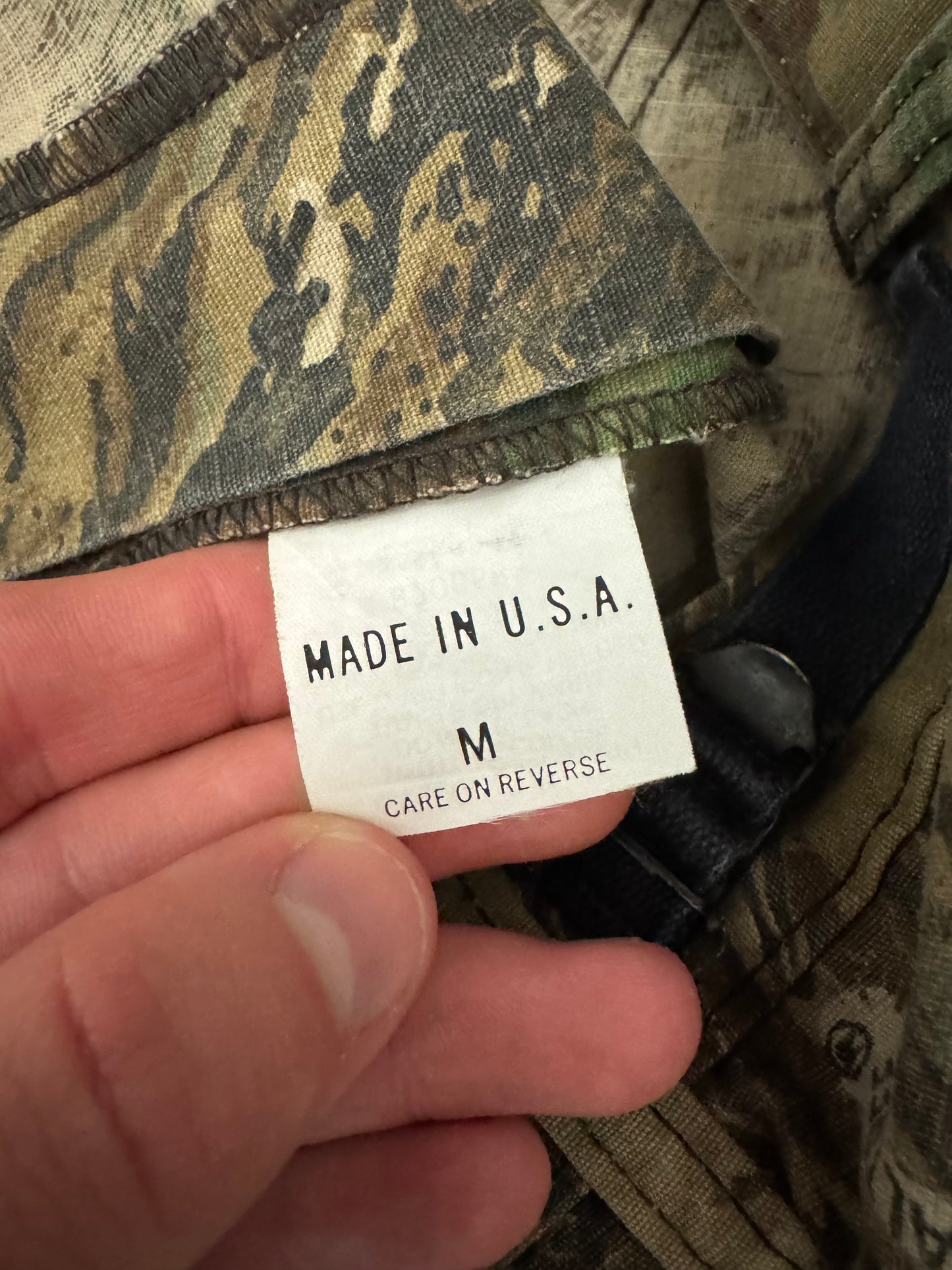 90s Vintage Liberty Camo Cargo Pants (36 x 32)