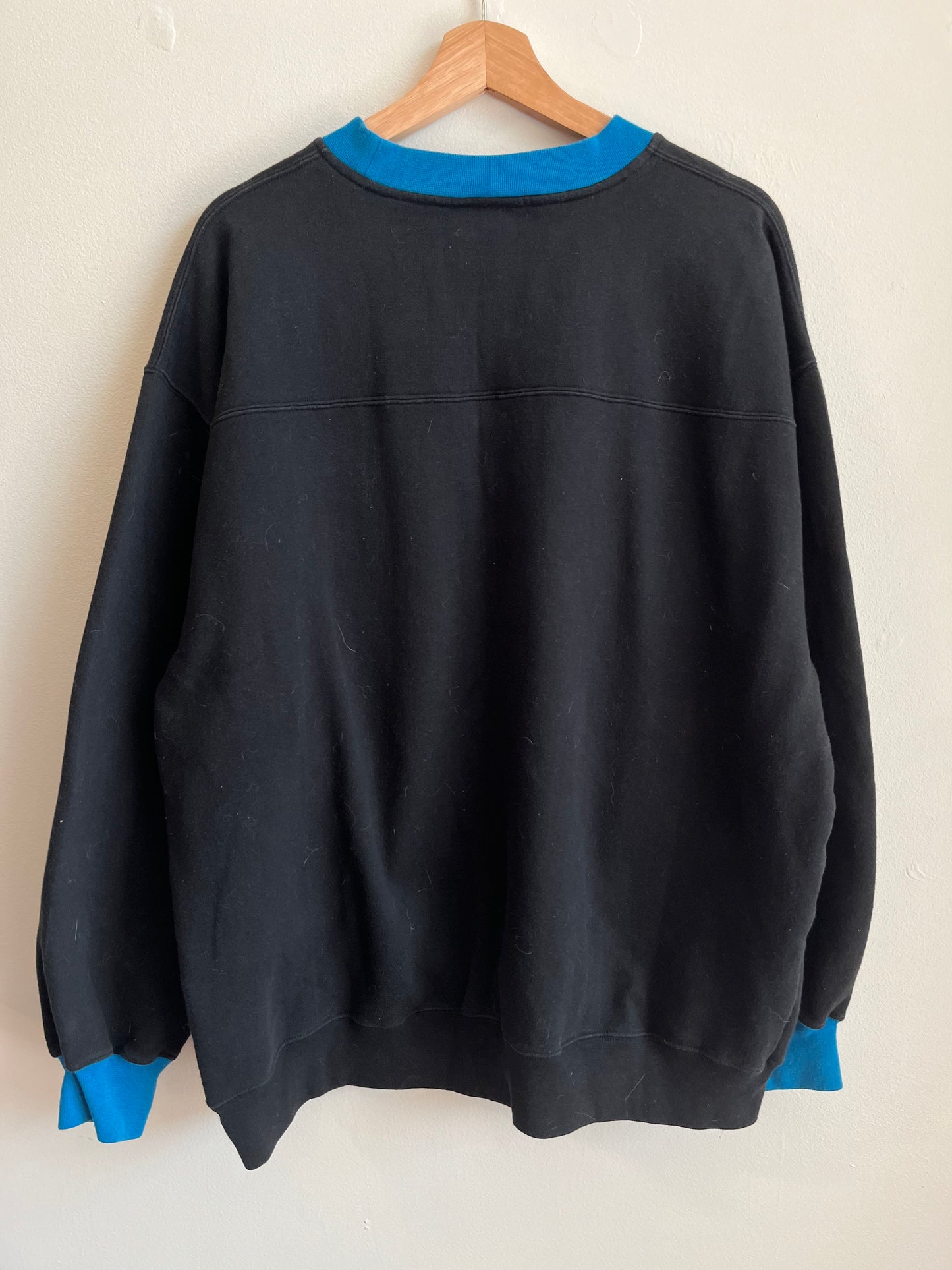 00s Carolina Panthers Embroidered NFL Black Crewneck (XL)