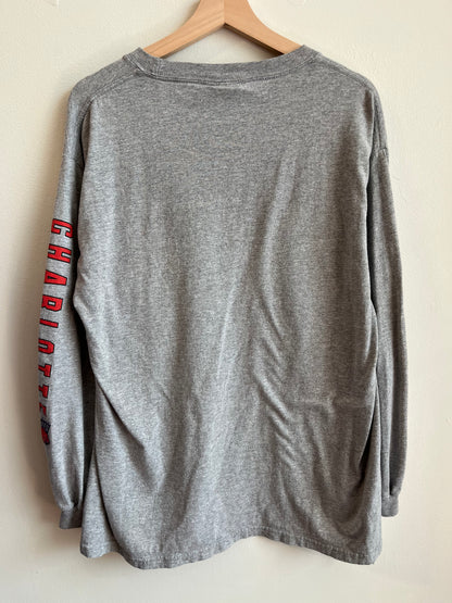 00s Charlotte Bobcats Grey Long-Sleeve Shirt (L)