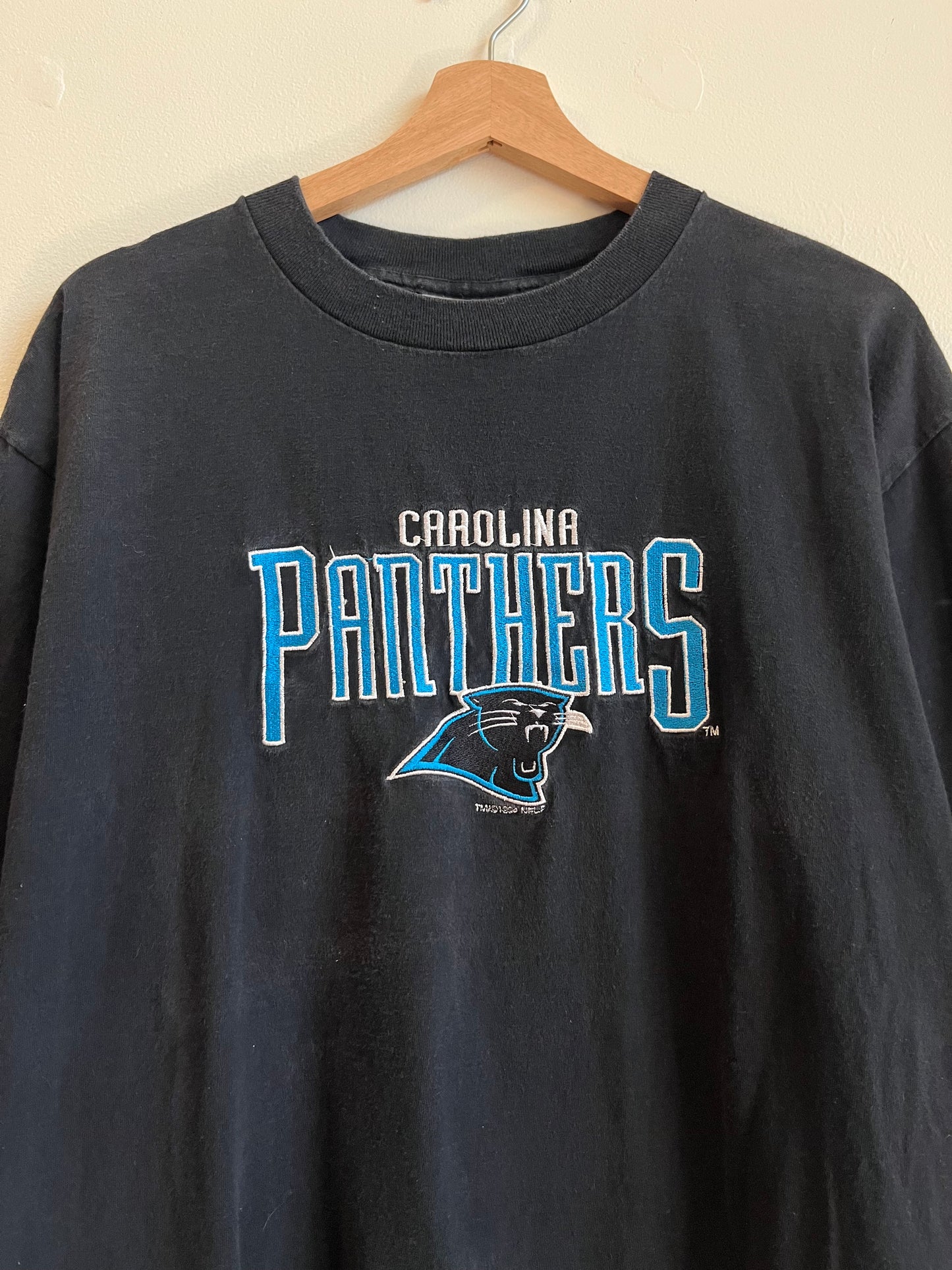 1994 Carolina Panthers Embroidered NFL Logo Athletic Black Tee (L)