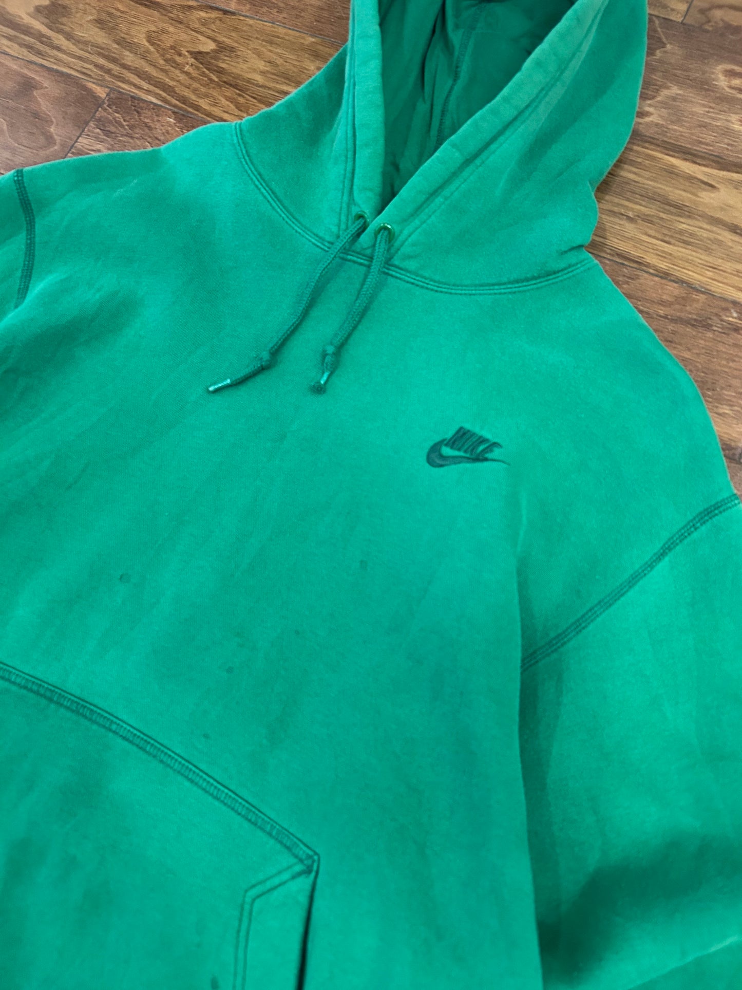 00s Nike Green Distressed Hoodie (L)
