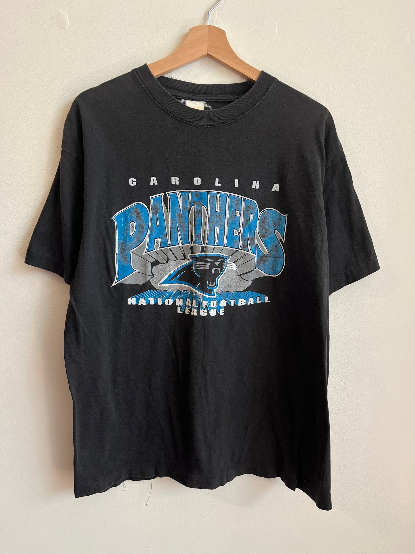 90s Carolina Panthers Faded Black Spell Out Tee (L)