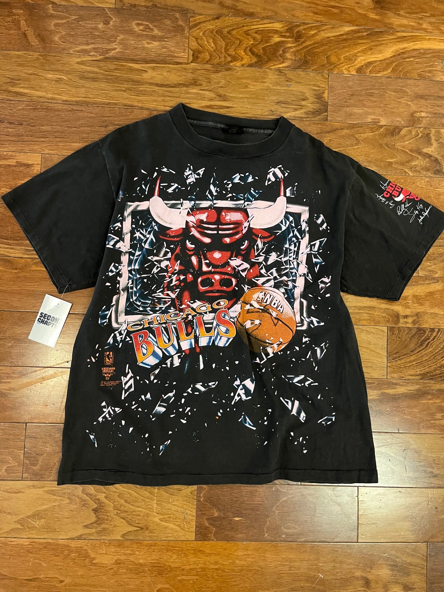 1992 Chicago Bulls Shattered Backboard Tee (XL)