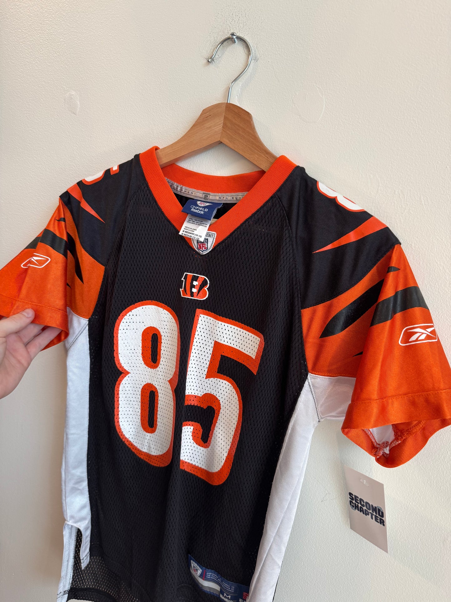 00s Cincinnati Bengals Chad OchoCinco Jersey (Youth M)