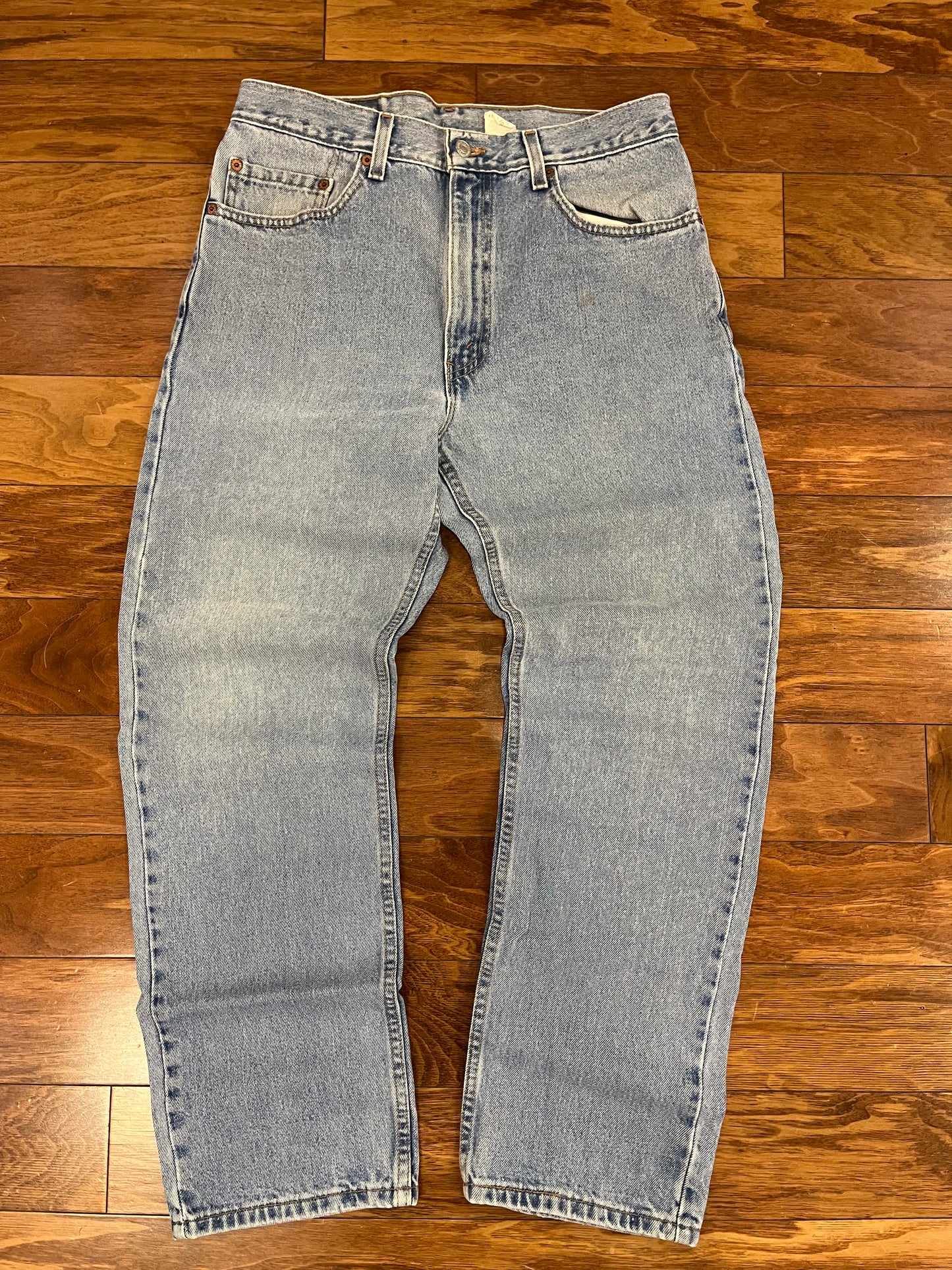 2002 Levi's 505 Classic Blue Jeans (33 x 30)