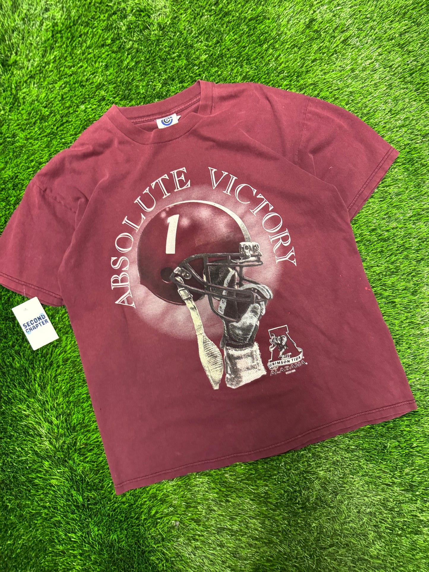 1996 University of Alabama Vintage Helmet "Absolute Victory" Tee (XL)