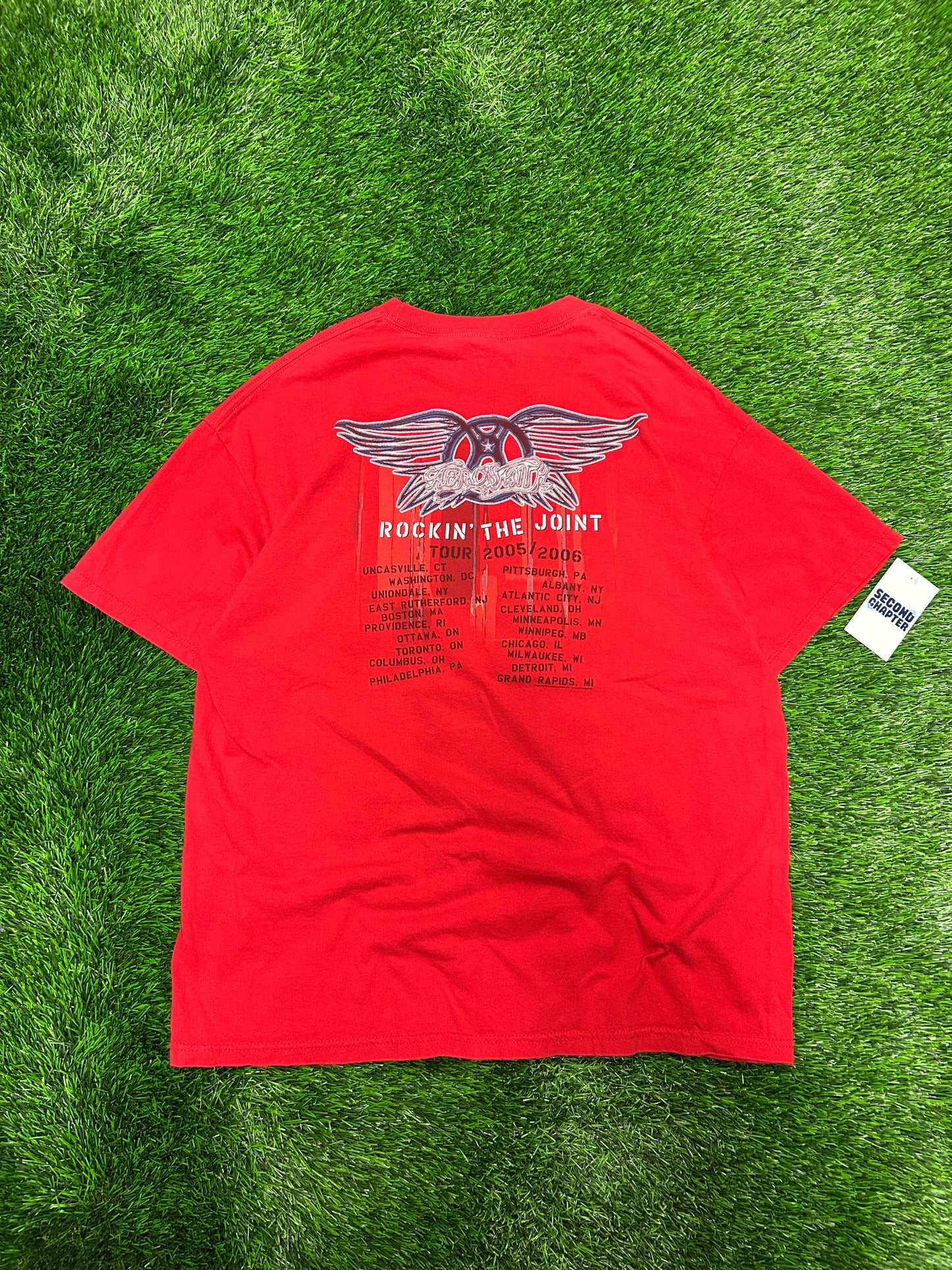 2005-06 Aerosmith "Rockin' The Joint" Vintage Red Band Tour Tee (XL)