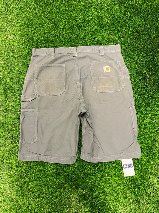 2010s Carhartt Olive Carpenter Workwear Shorts (38)