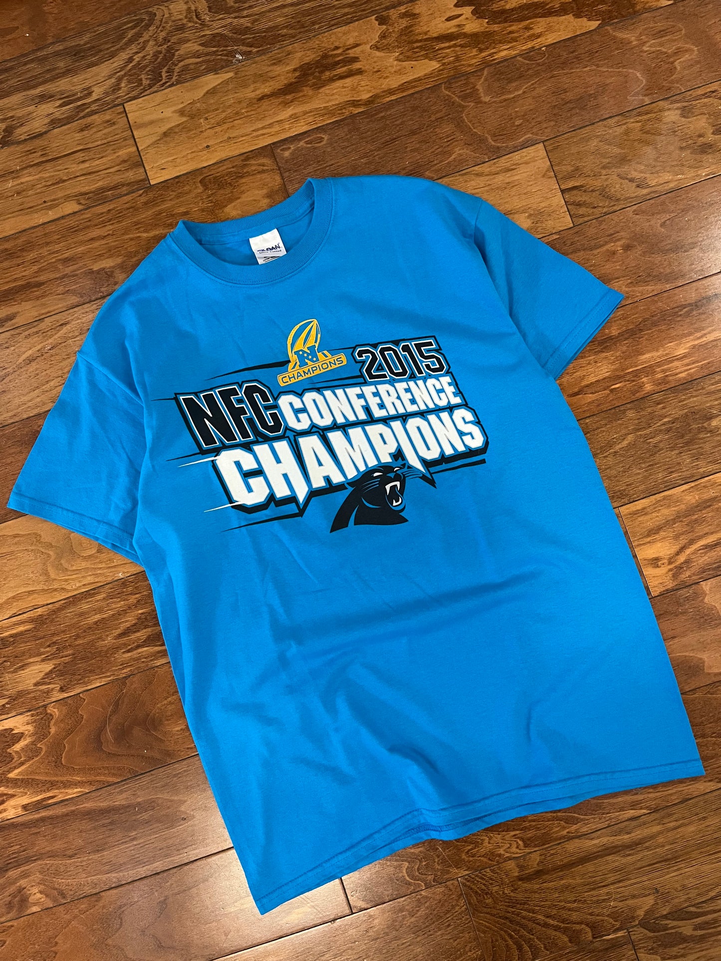 2015 Carolina Panthers Conference Champs Tee (M)