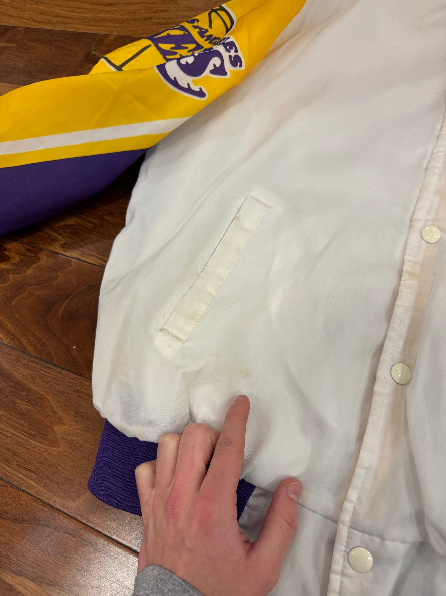 90s Los Angeles Lakers Magic Johnson Fanimation Satin Jacket (M)