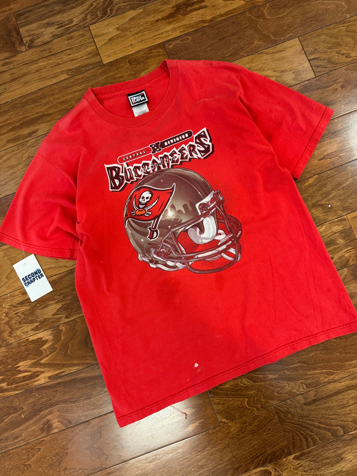 00s Tampa Bay Buccaneers Red Helmet Tee (S)