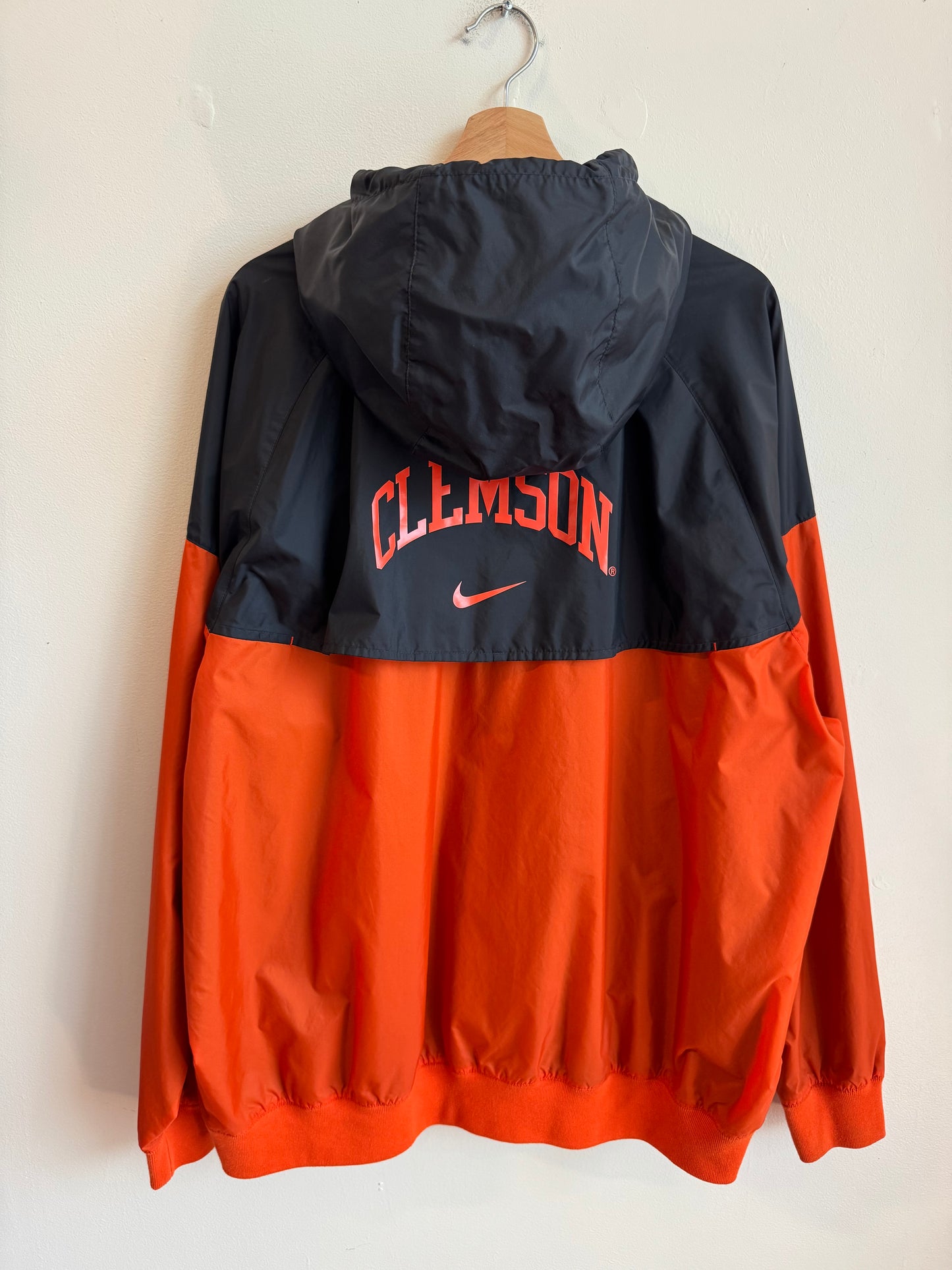 Clemson University Nike Full Zip Windbreaker (XXL)