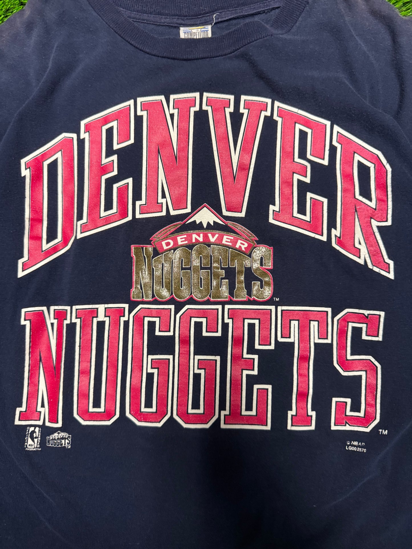 90s Denver Nuggets Vintage Spell Out Competitor Tee (L)