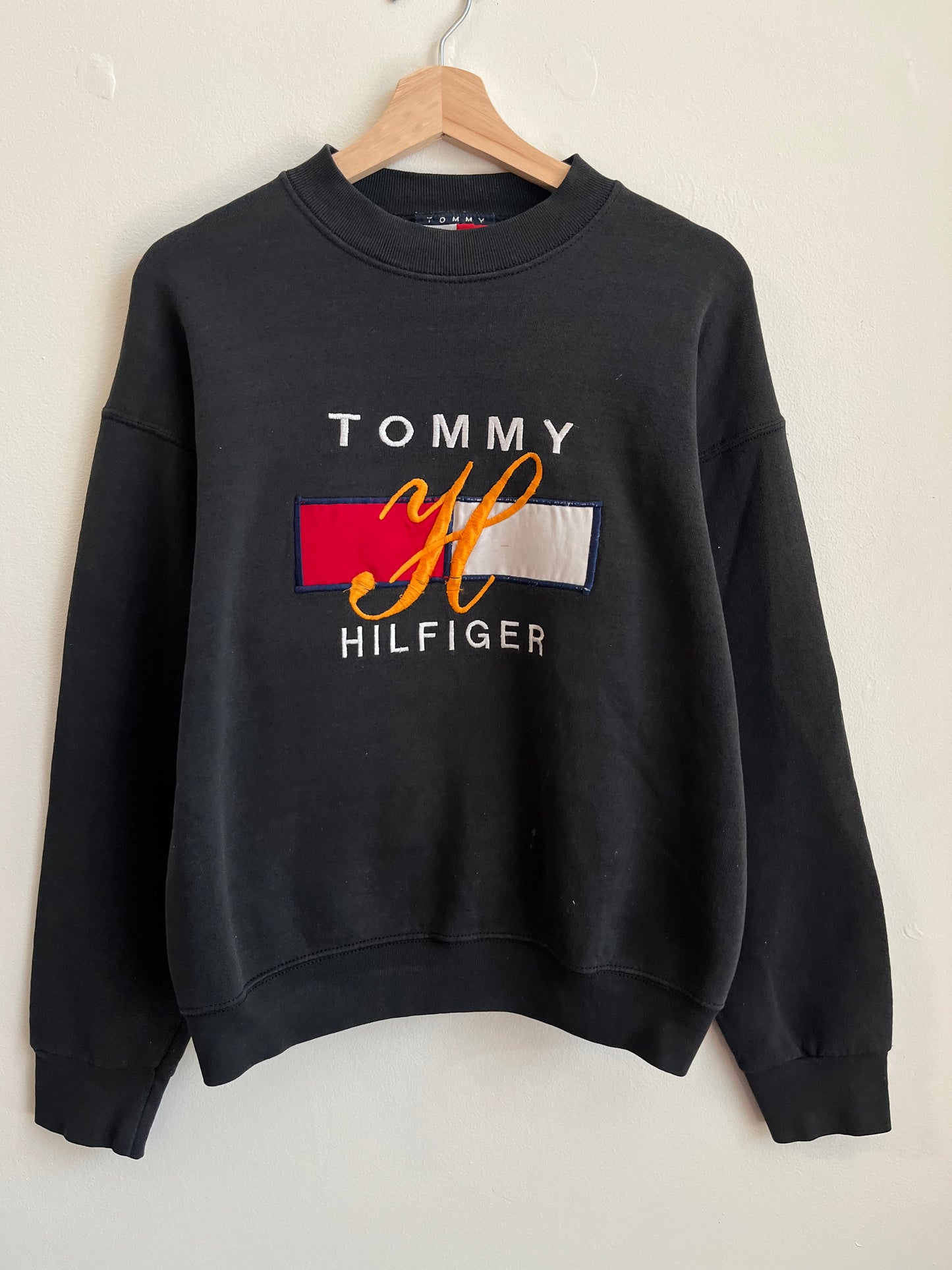 90s Tommy Hilfiger Embroidered Black Crewneck (Youth XL)