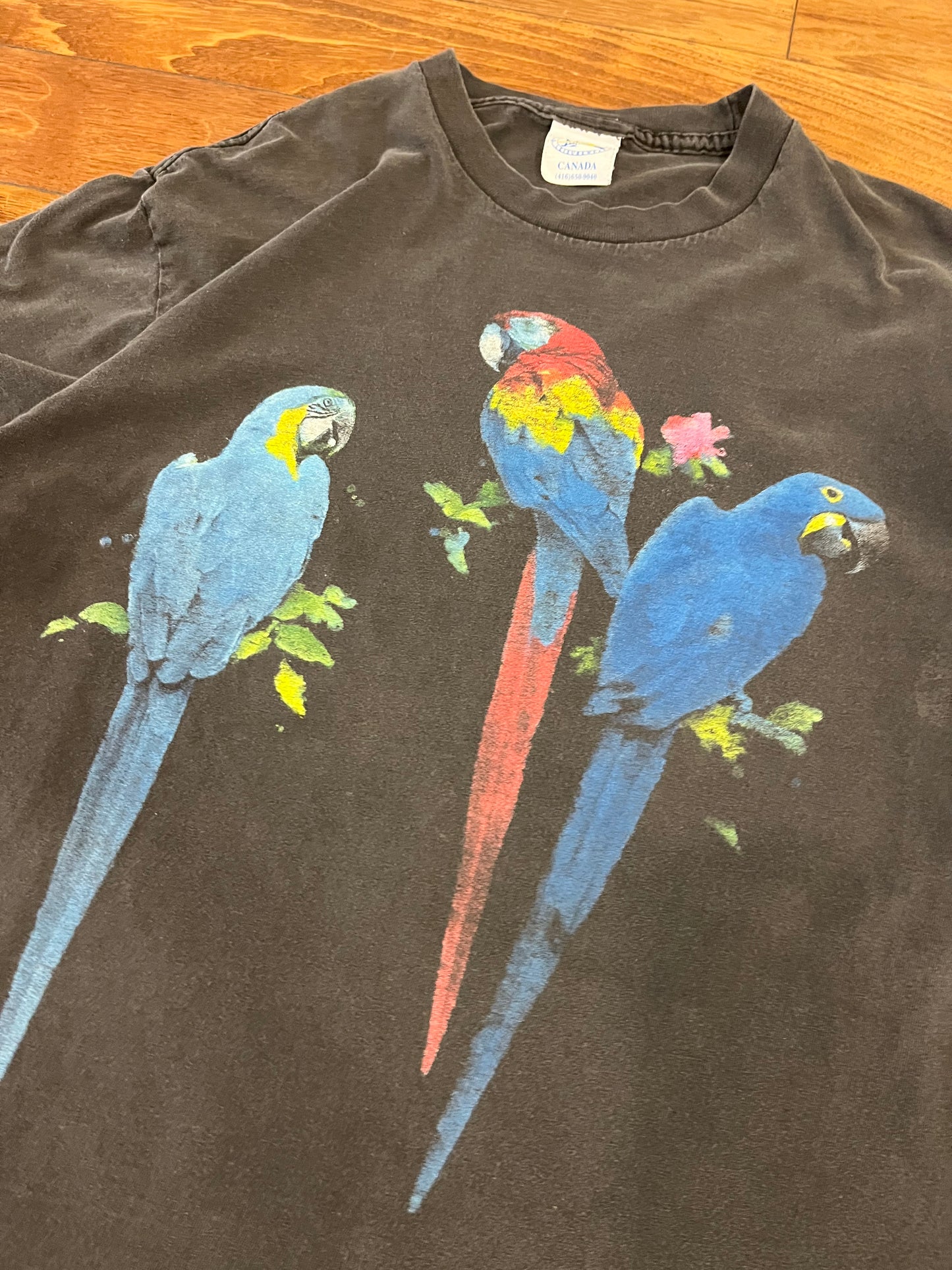 90s Parrots Nature Tee (L)