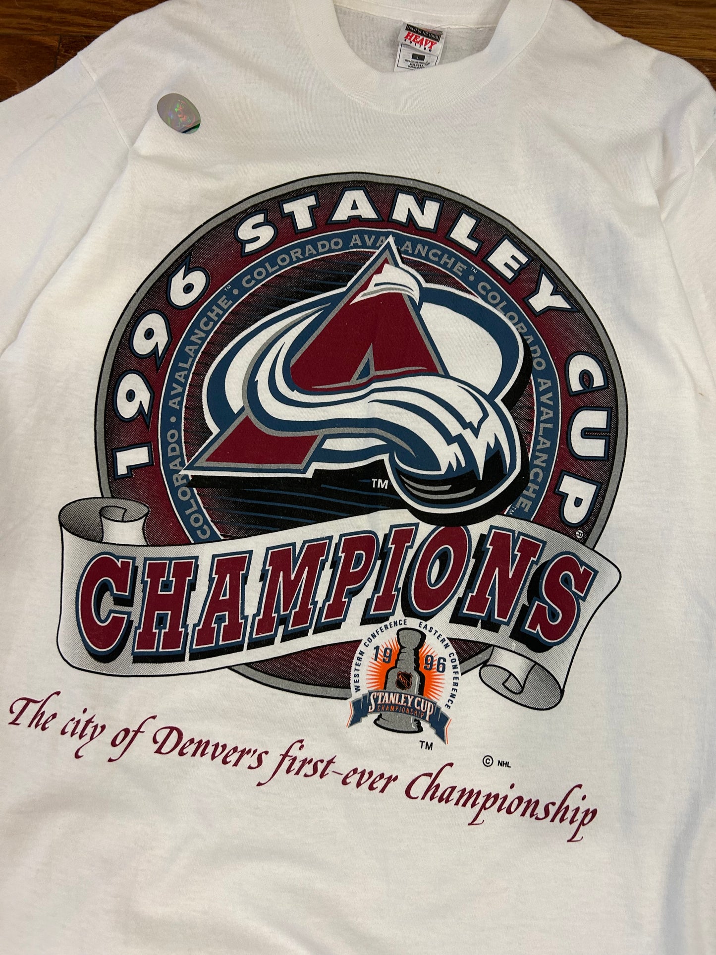 1996 Colorado Avalanche Stanley Cup Champions Vintage Deadstock NHL Tee (L)
