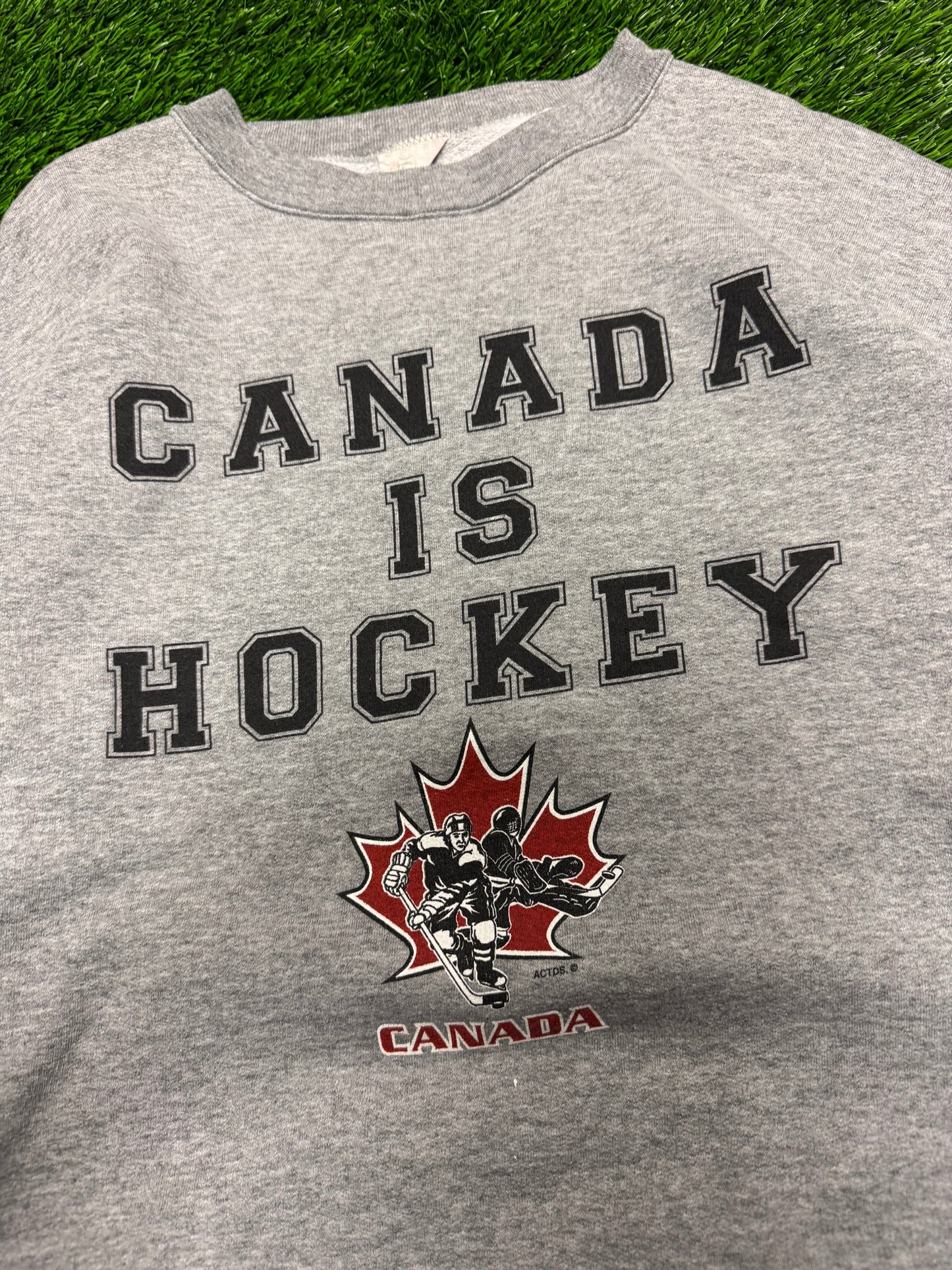 90s Canada Is Hockey Vintage Crewneck (L)