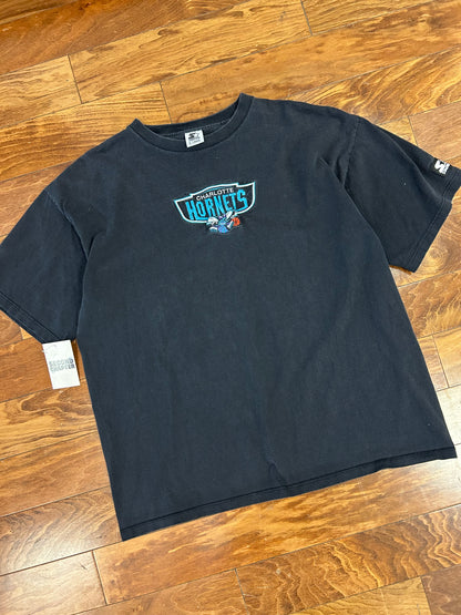 90s Charlotte Hornets Embroidered Starter Tee (XL)
