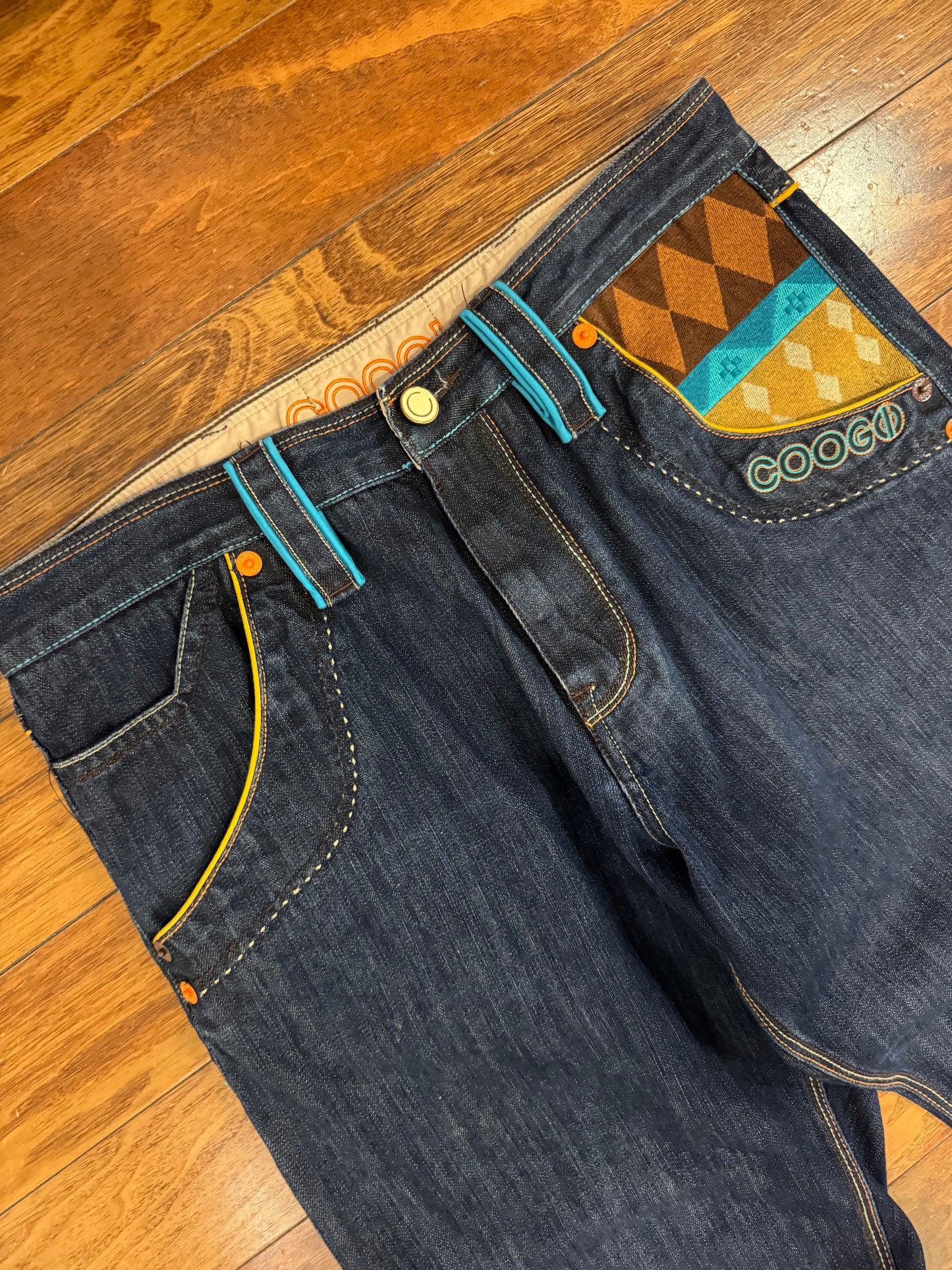 00s Coogi Aztec Pockets Baggy Embroidered Jeans (36 x 34)