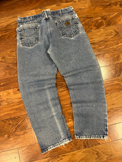 2008 Carhartt Distressed Blue Jeans (36 x 32)