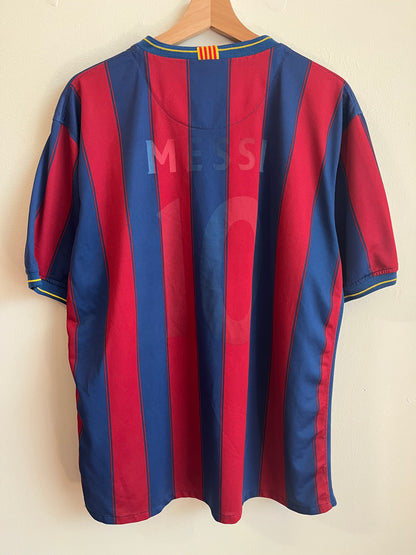 00s FC Barcelona Home Nike Soccer Messi Kit (XL)